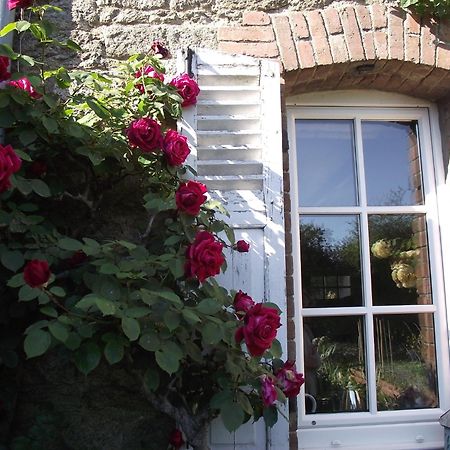Chambres D'Hotes Le Clos D'Enhaut Динард Екстериор снимка