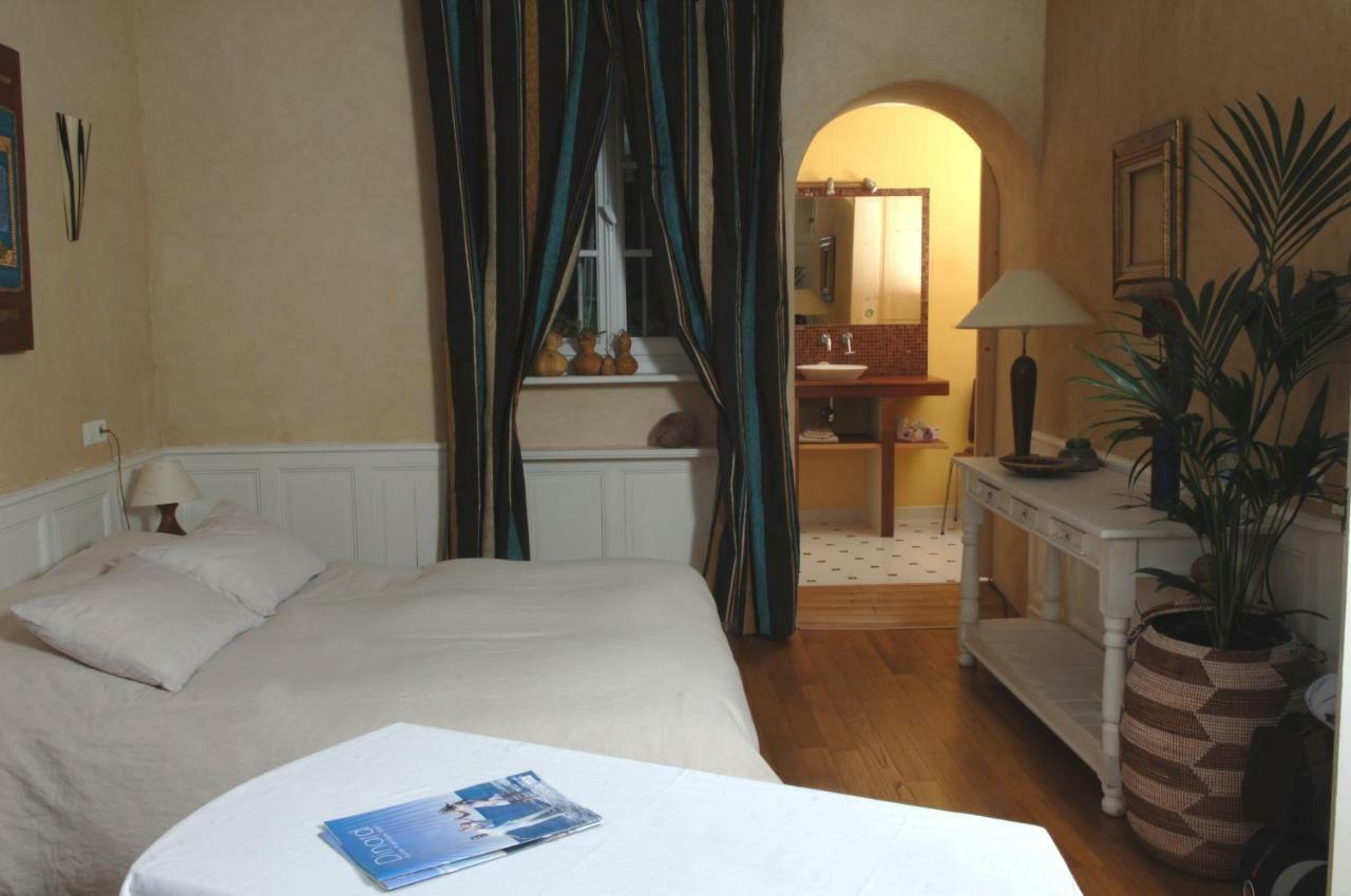 Chambres D'Hotes Le Clos D'Enhaut Динард Екстериор снимка